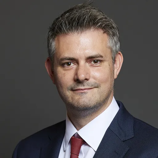 Portrait of Jon Pearce
