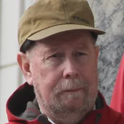 Portrait of Scott Ogan