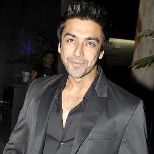 Portrait of Aashish Chaudhary