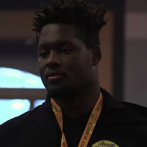 Portrait of Zion Johnson