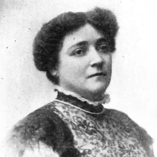 Portrait of Ella Hattan