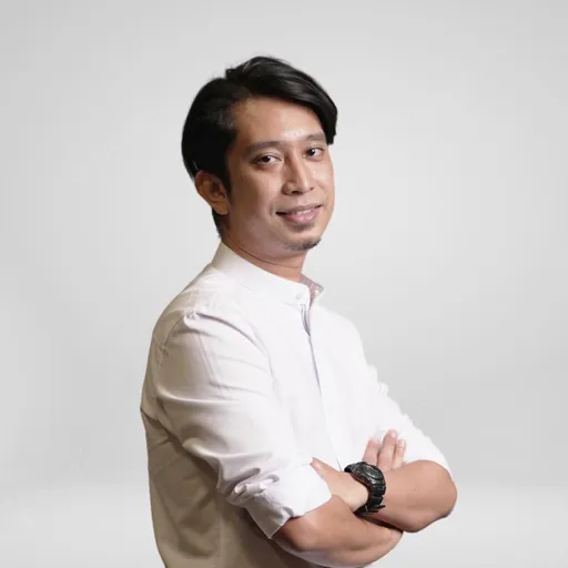 Portrait of Adam Adli