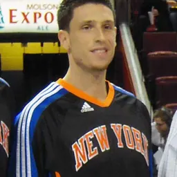 Portrait of Andy Rautins