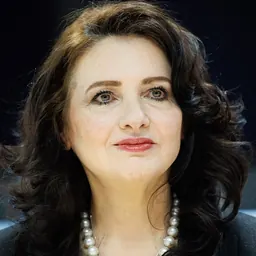 Portrait of Helena Dalli