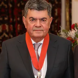 Portrait of Mark Cooper