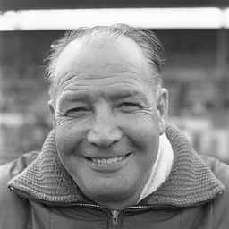 Portrait of Les Talbot