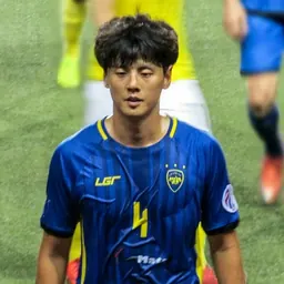 Portrait of Lee Jeong-min