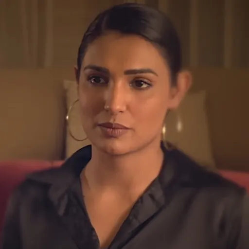 Portrait of Amna Ilyas