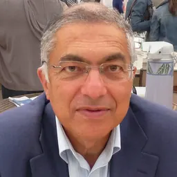 Portrait of Robert Solé