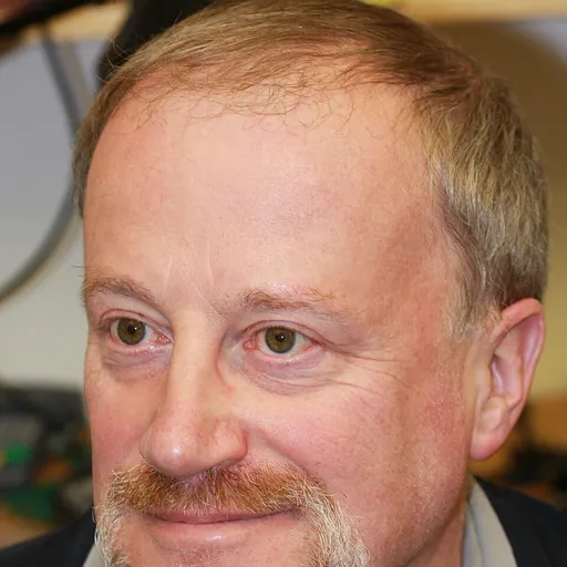 Portrait of Ross J. Anderson