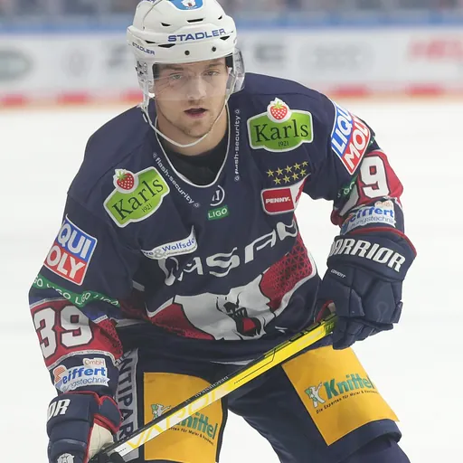 Portrait of Jaedon Descheneau