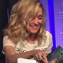 Portrait of Evelyne Brochu