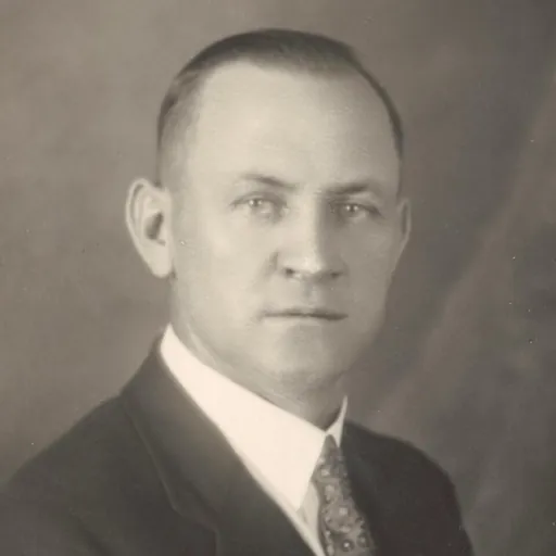 Portrait of Dick Dein