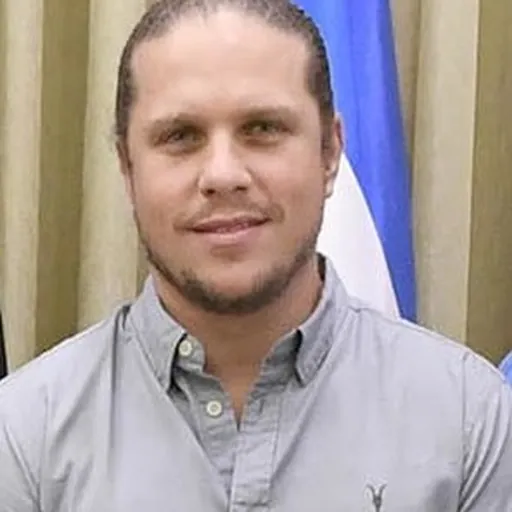 Portrait of Gary David Alazraki Yeroham