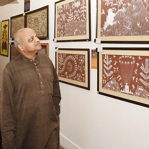 Portrait of Deepak Khandekar
