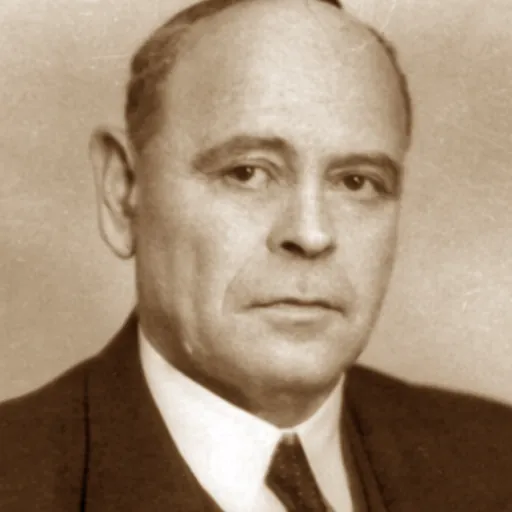 Portrait of Isaac Olshan