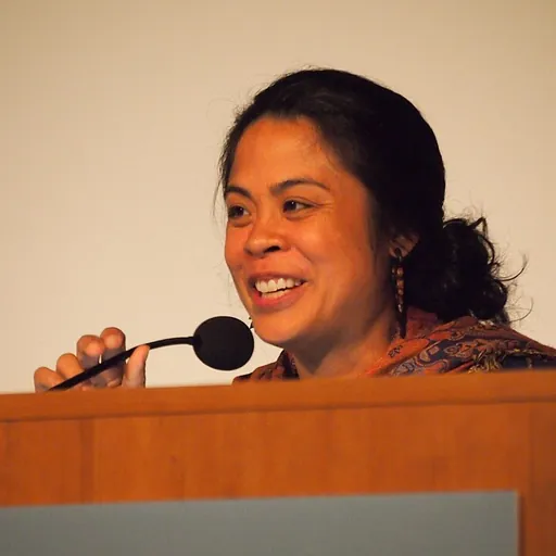 Portrait of Sarah Gambito
