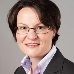 Portrait of Ina Scharrenbach