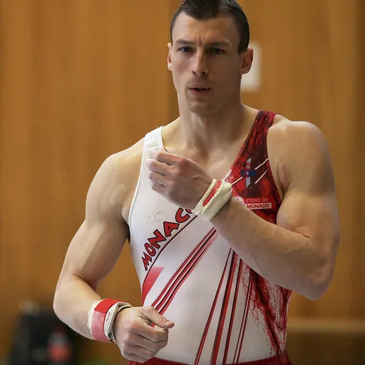 Portrait of Kevin Crovetto