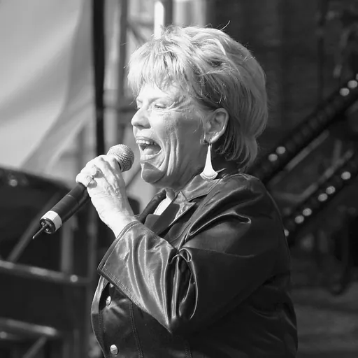 Portrait of Greetje Kauffeld