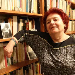 Portrait of Elisa Lerner