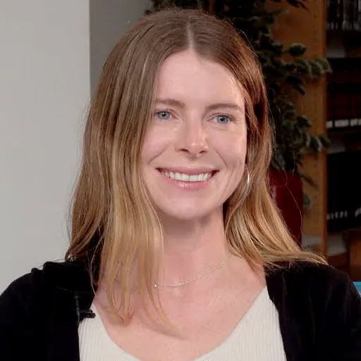 Portrait of Emma Cline
