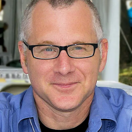 Portrait of Tom Perrotta
