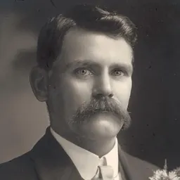 Portrait of Richard Buzacott