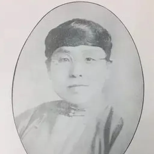 Portrait of Yang Chongrui