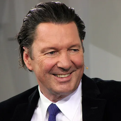 Portrait of Martin Suter