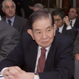 Portrait of Masaru Hayami