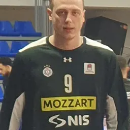 Portrait of Alen Smailagić