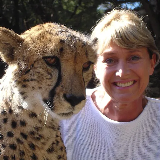 Portrait of Jan Leeming