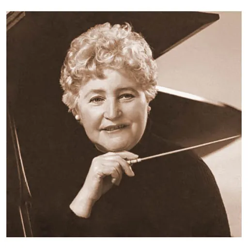Portrait of Camilla Kolchinsky