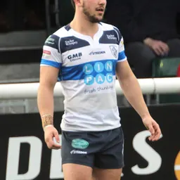 Portrait of Tom Holmes