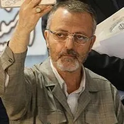 Portrait of Masoud Zaribafan