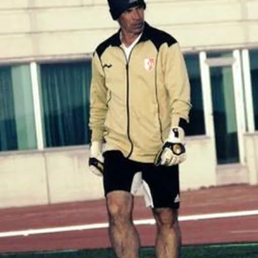 Portrait of Airton Souza