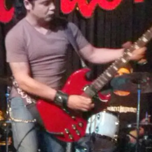 Portrait of Chris Pérez
