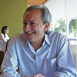 Portrait of Jorge Roberto Silveira