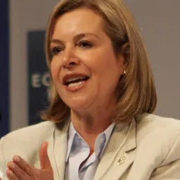 Portrait of Noemí Sanín
