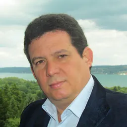 Portrait of Amir Valle