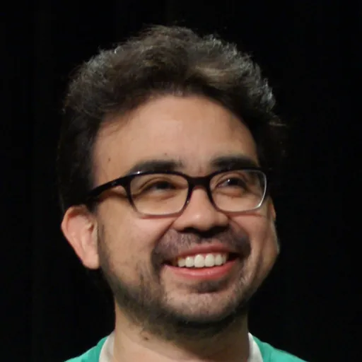 Portrait of Gus Sorola
