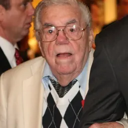 Portrait of Lou Duva