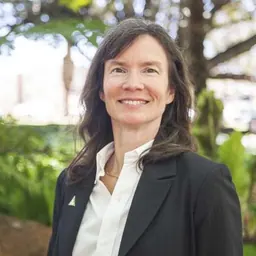 Portrait of Diane Evers