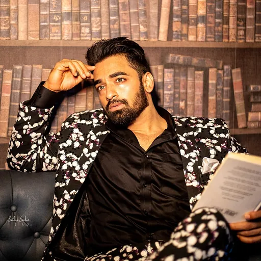 Portrait of Gopinath Ravi