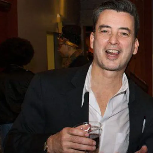Portrait of Dan DeLuca