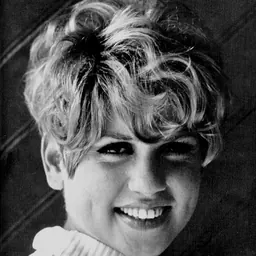 Portrait of Marjorie Noël