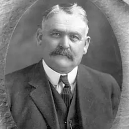 Portrait of Robert L. Shaw