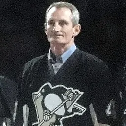 Portrait of Dave Burrows