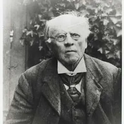 Portrait of Owen Morgan